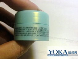 植物精粹對抗假性皺紋 Ayisha80的活膚顆粒精華凝露使用評測